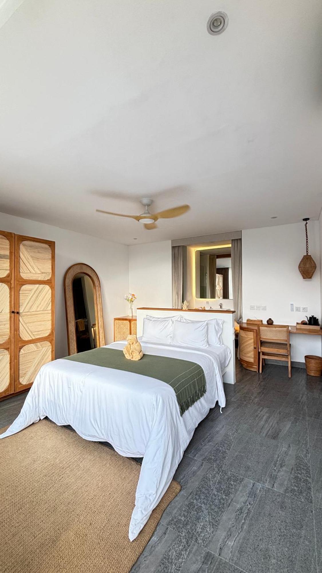 Mantra Wellness Center Hotel Uluwatu Buitenkant foto