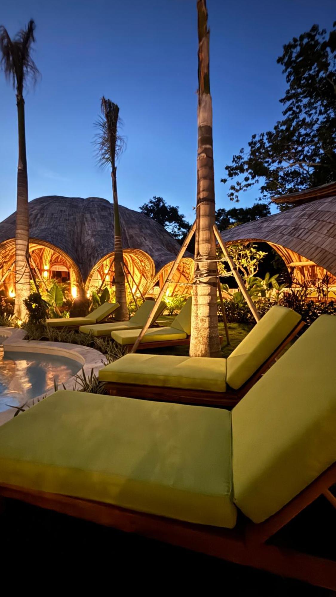 Mantra Wellness Center Hotel Uluwatu Buitenkant foto