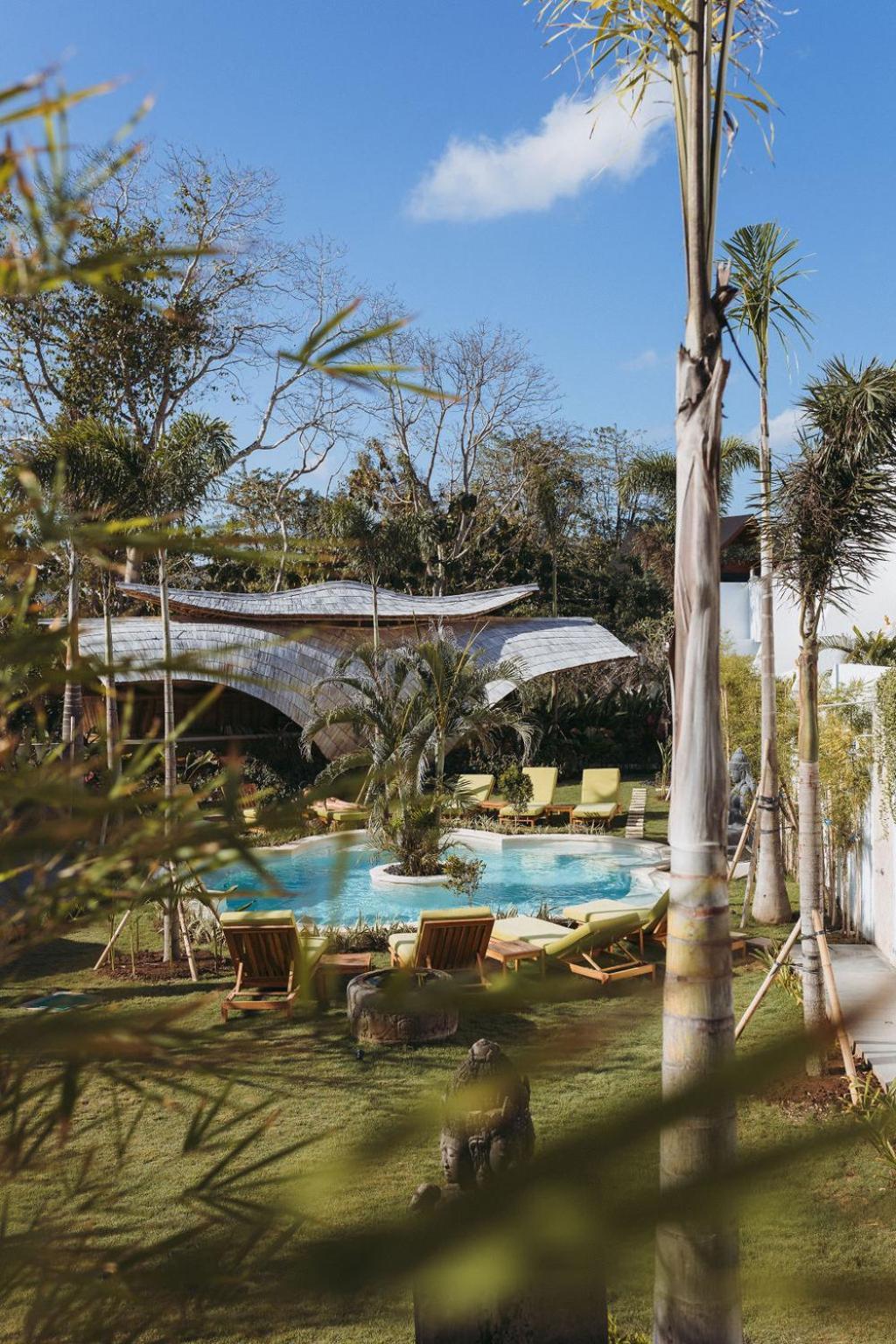 Mantra Wellness Center Hotel Uluwatu Buitenkant foto