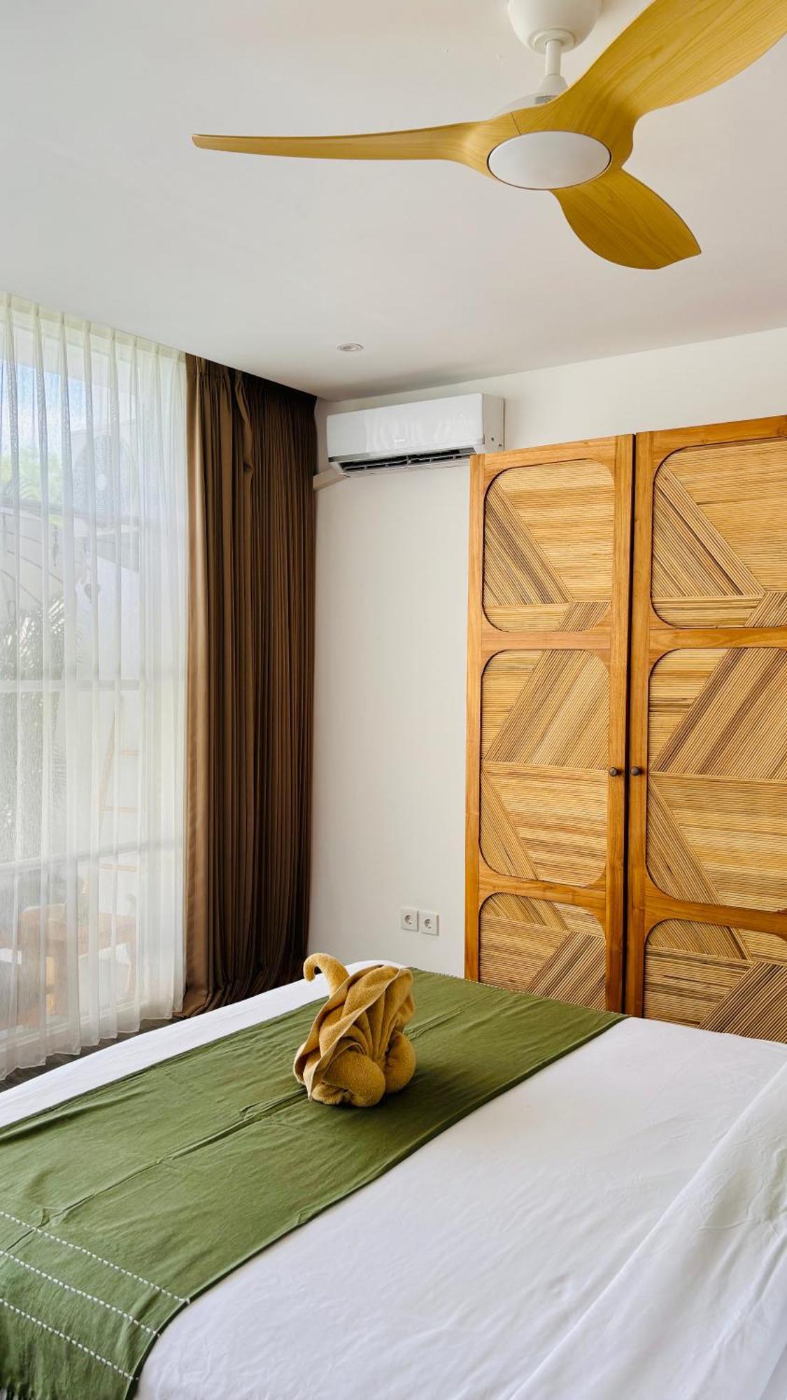 Mantra Wellness Center Hotel Uluwatu Buitenkant foto